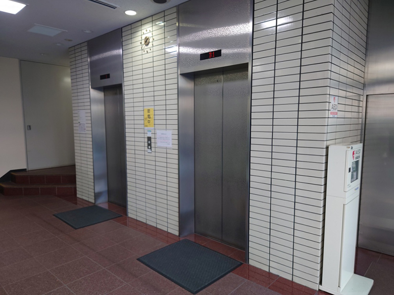 エレベーターホール